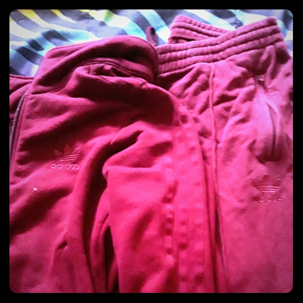 Adidas Jogging suit